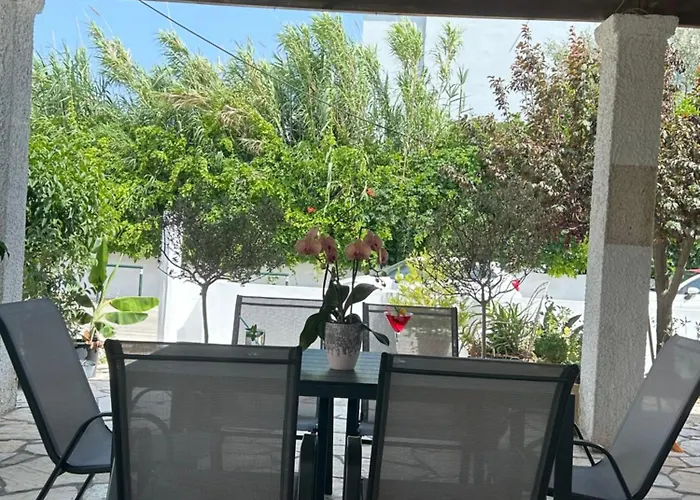 Mitsos House *
